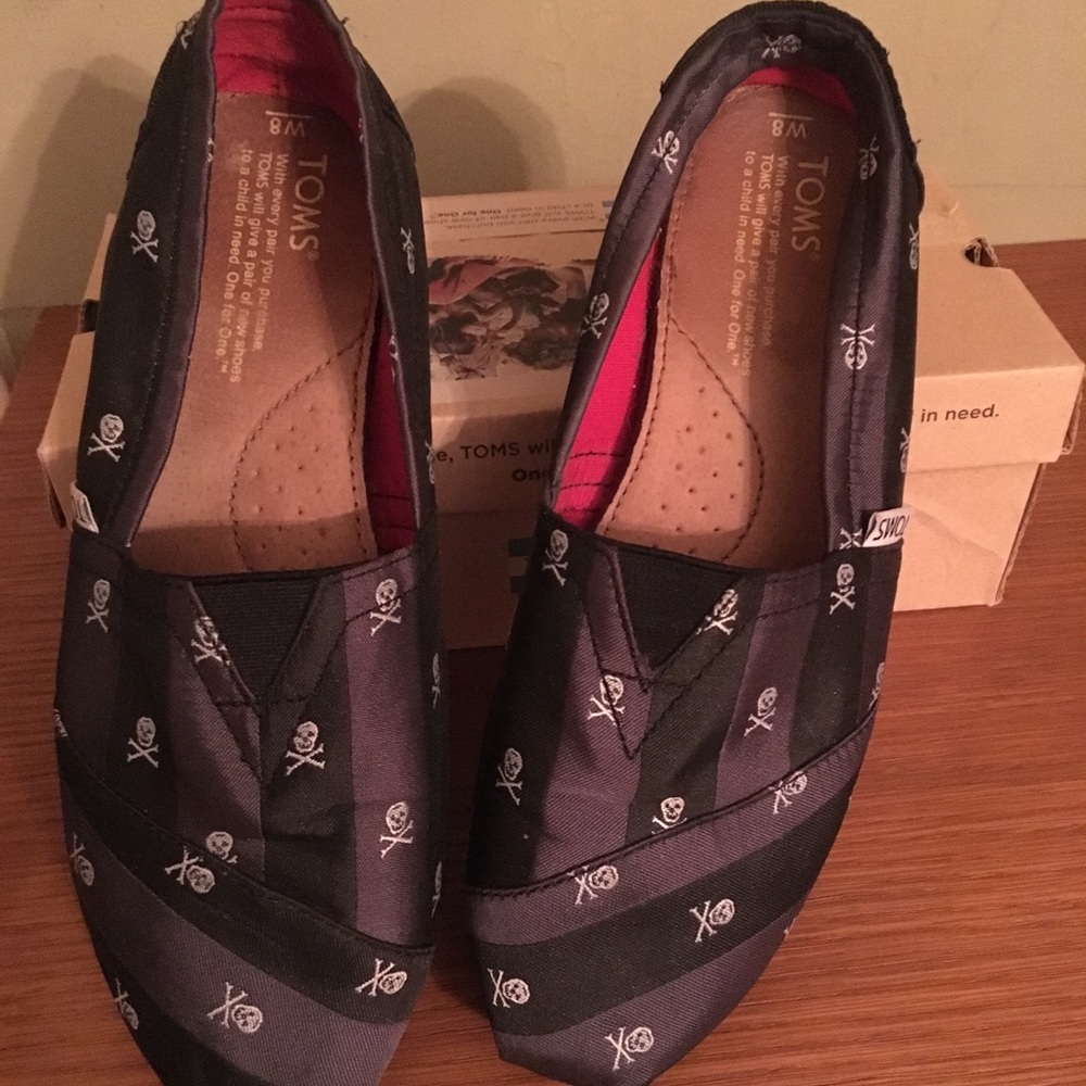 TOMs Special Edition Satin Slippers